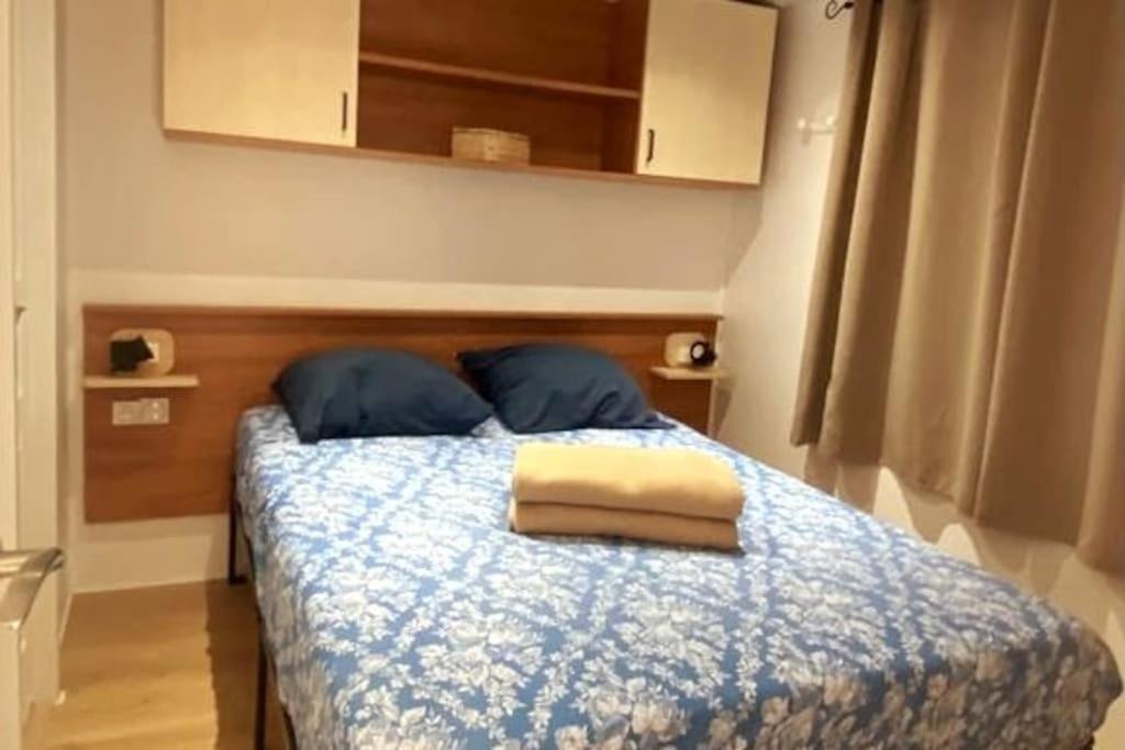Mobil Home De Patricia Et Franck A 西让 外观 照片