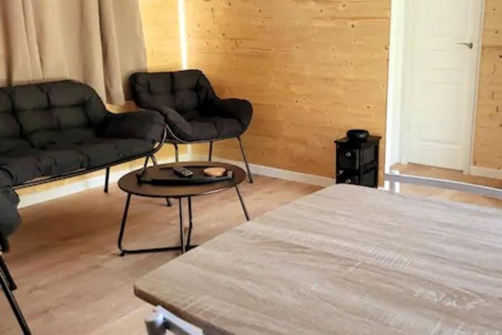 Mobil Home De Patricia Et Franck A 西让 外观 照片
